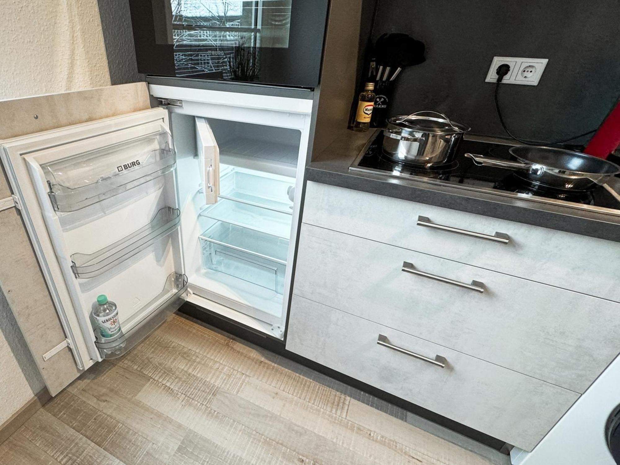 Modernes Apartment In Top Lage Komfortabel Eingerichtet Mit Arbeitsplatz Und Kueche - Geibelsuite Hannover Luaran gambar