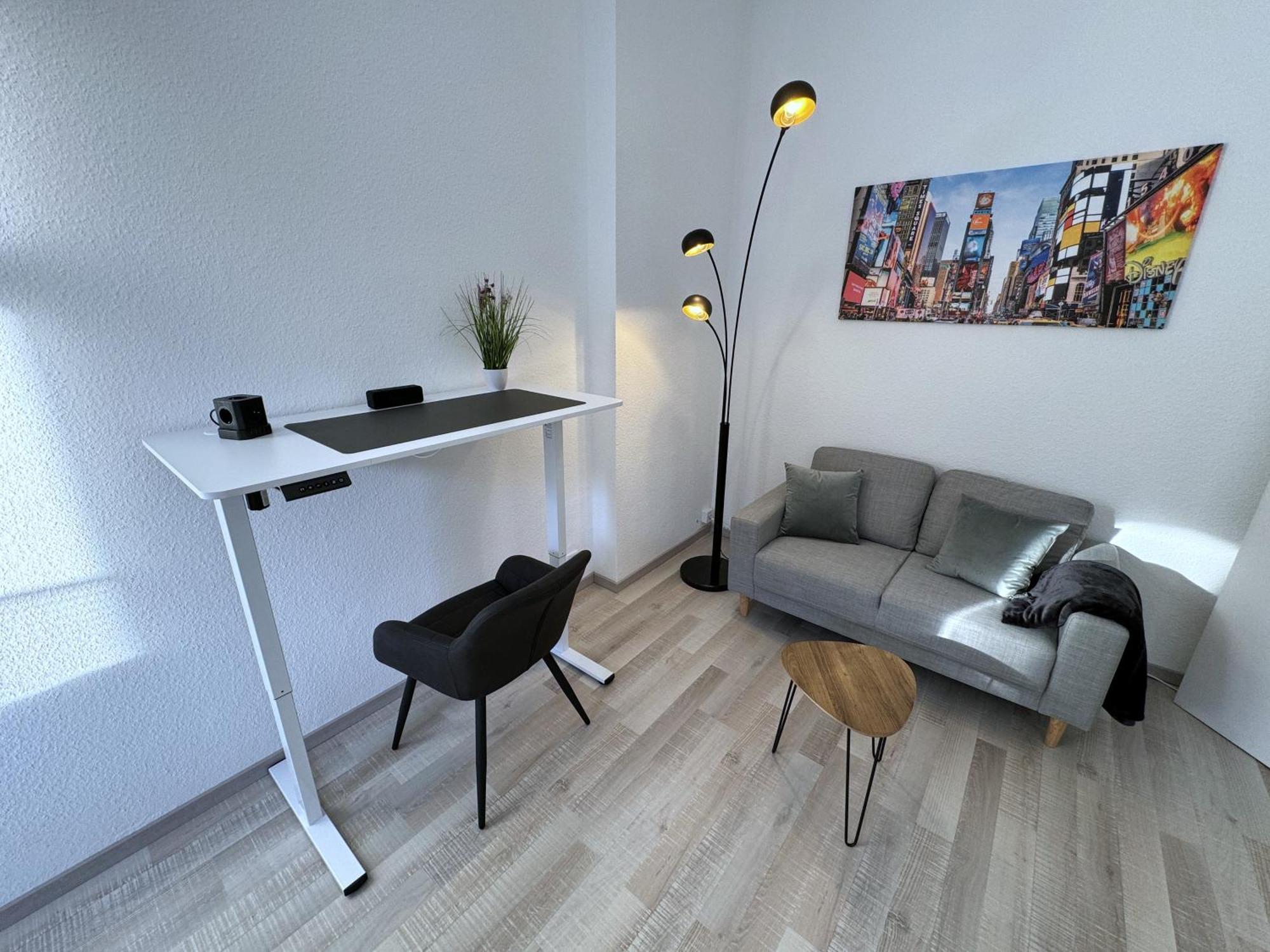 Modernes Apartment In Top Lage Komfortabel Eingerichtet Mit Arbeitsplatz Und Kueche - Geibelsuite Hannover Luaran gambar