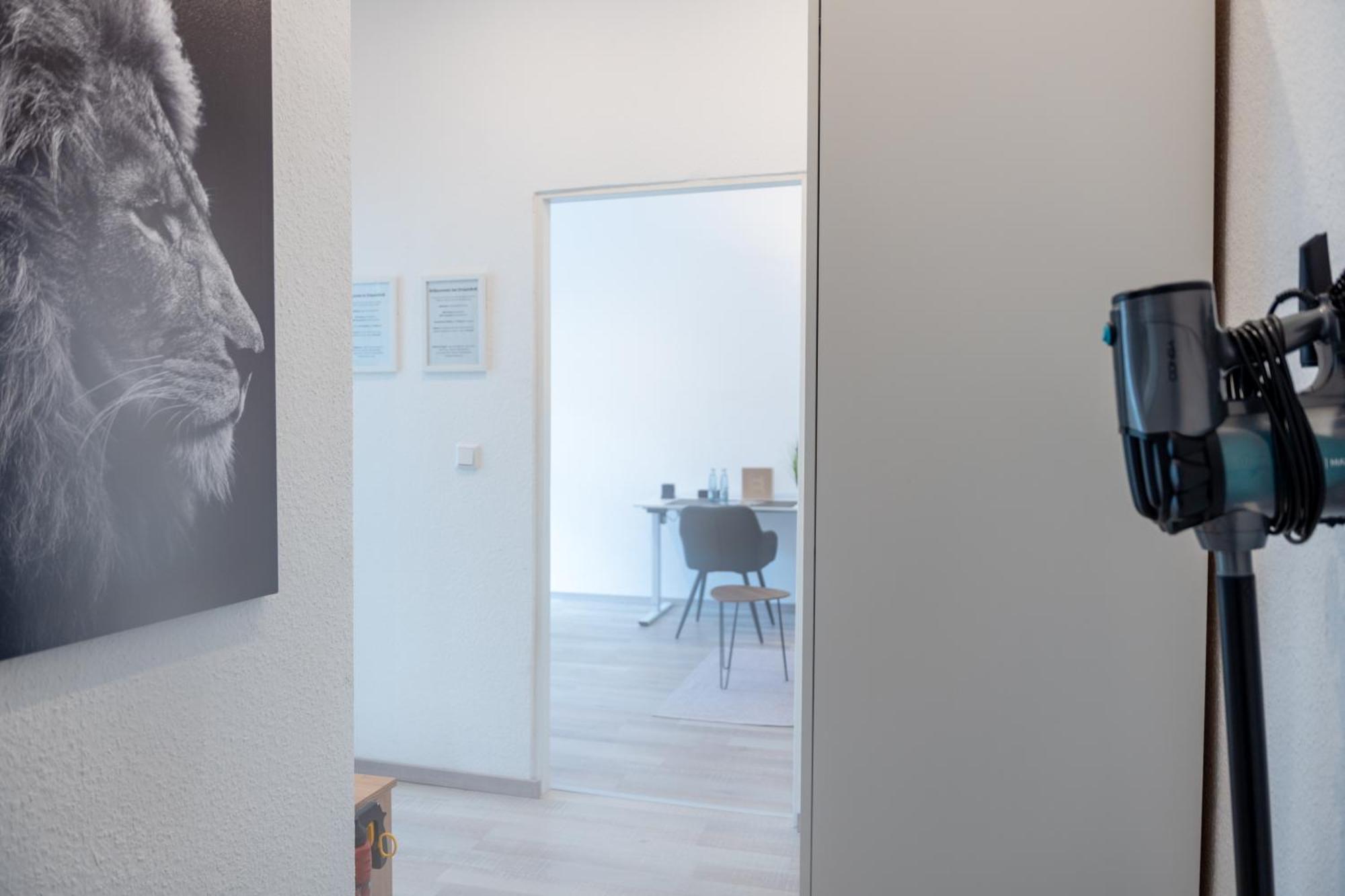 Modernes Apartment In Top Lage Komfortabel Eingerichtet Mit Arbeitsplatz Und Kueche - Geibelsuite Hannover Luaran gambar